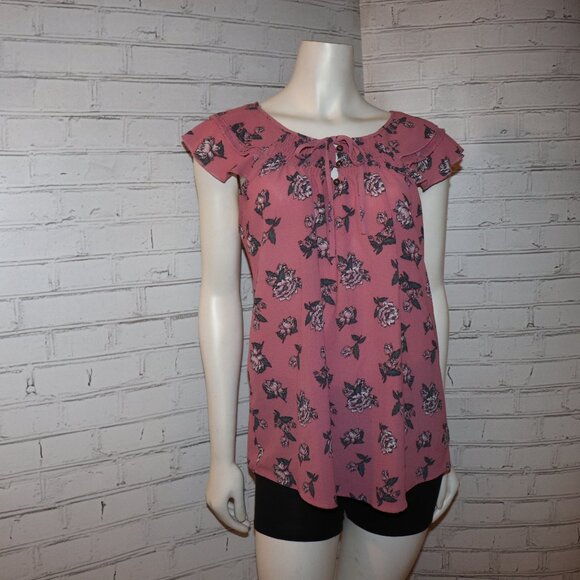 🌸💗🌷 Pink Floral Blouse · No Boundaries · Size XL - Picture 4 of 5